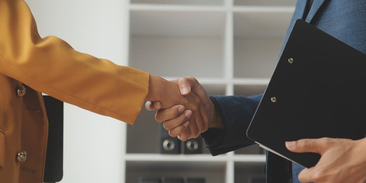 採用ブランディングとは？企業の魅力で人材を惹きつける戦略と成功のポイント