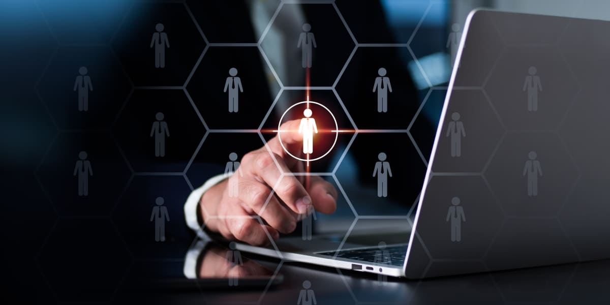 ペルソナ設計とは？マーケティング戦略に欠かせない実践手法を解説