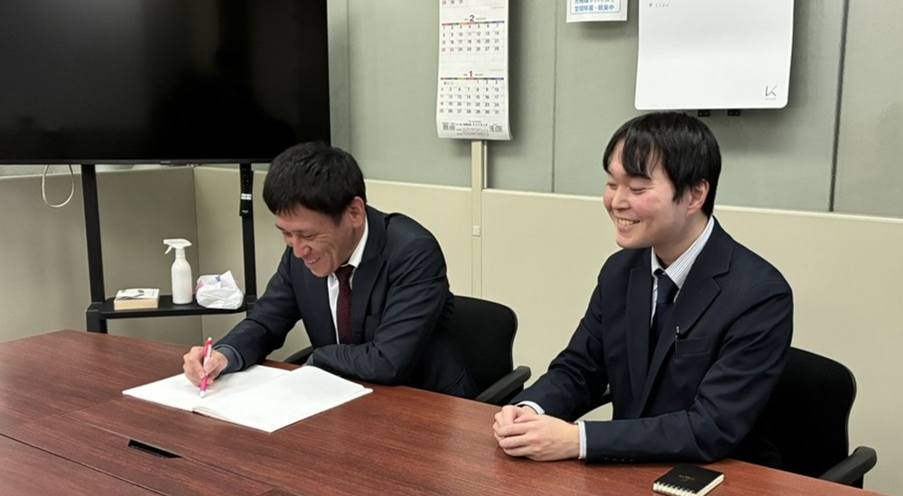 田畑さん/全国柔整鍼灸協同組合、前田さん（向かって右）/全国柔整鍼灸協同組合